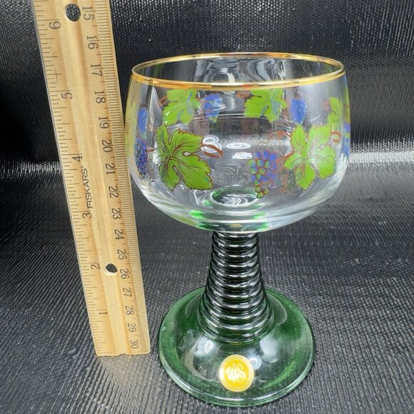 Arcoroc France Roemer Glasses Green Beehive Stem Set 2 Cups With Grape Pattern - Picture 2 of 11